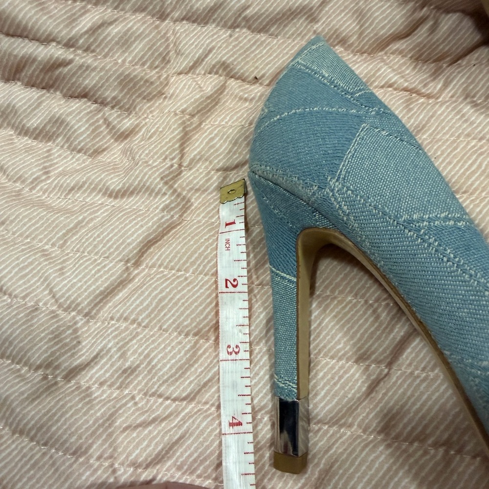 Guess Light Blue Denim Pointed-Toe Stiletto Heels - Picture 3 of 4